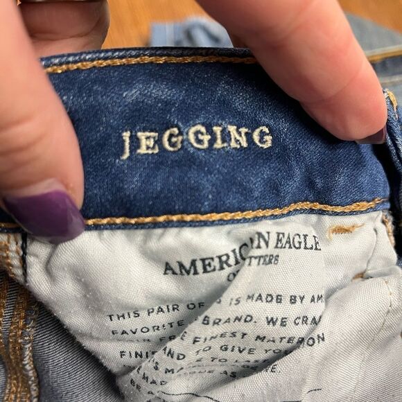 American Eagle Super Stretch X Jeggings sz 2 Short - Picture 7 of 7